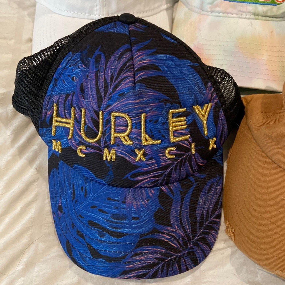 Hurley hat